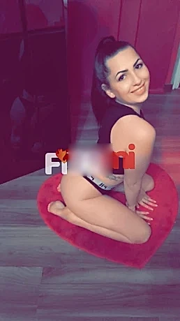 Hanna - Zürich VIP Escort Bayan