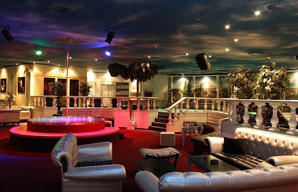 Babylon - Berlin VIP Escort Bayan