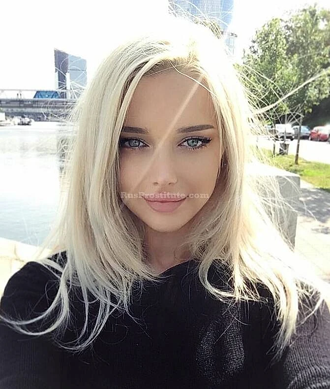 Vasilisa - Moskova VIP Escort Bayan